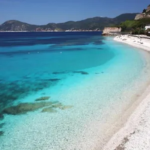 Vista Porto Le Ghiaie , Portoferraio Italia